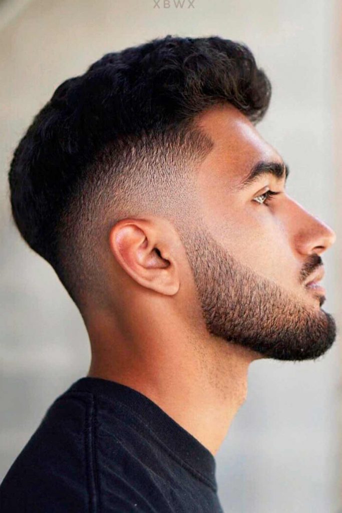 Thick Wavy Hair Men #wavyhairmen #menwithwavyhair #wavyhairstylesmen